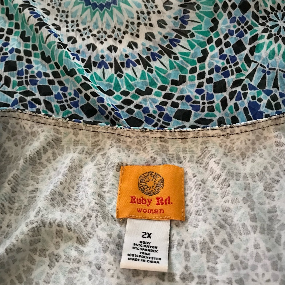 Ruby Rd. Blouse - Picture 4 of 4